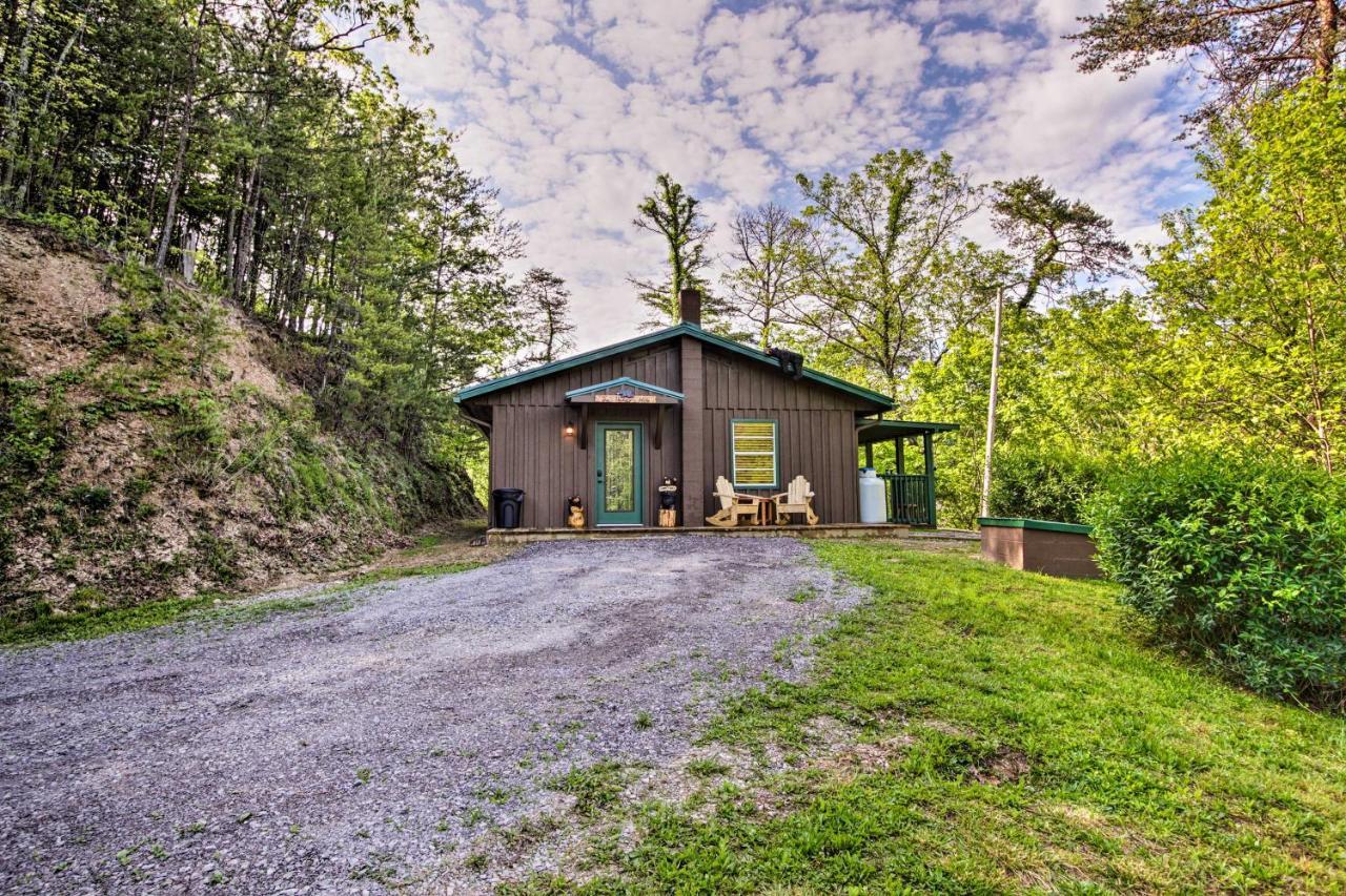 Secluded Cabin With Hot Tub, 3 Mi To Pigeon Forge! Sevierville Esterno foto